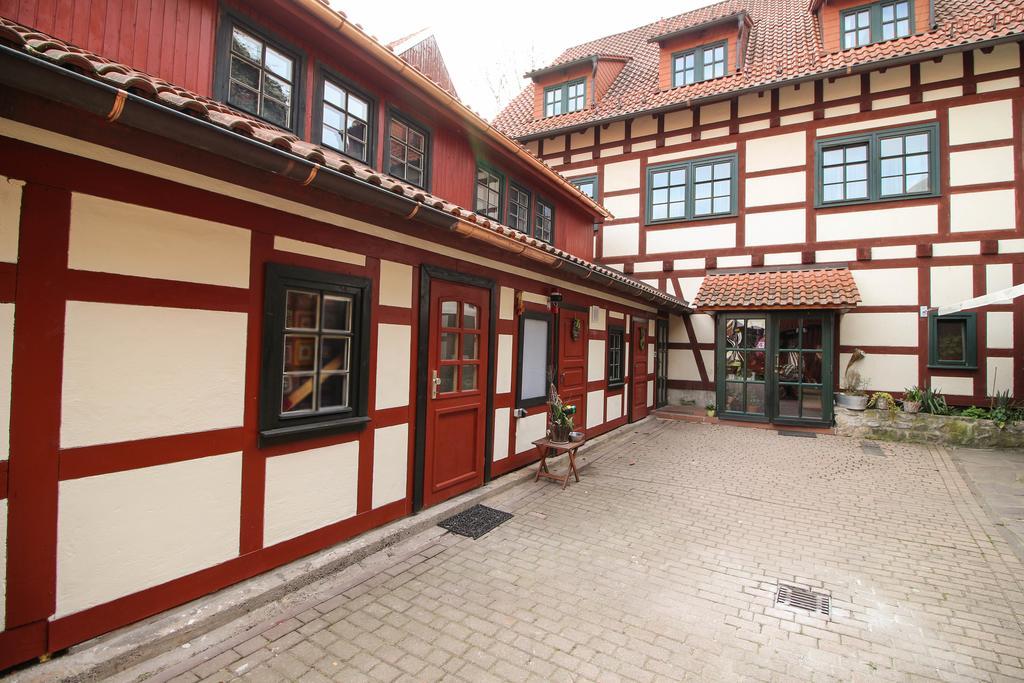 Hotel Erfurter Kreuz Kirchheim  Exterior foto
